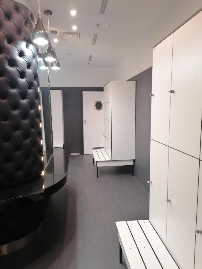 Szczecin Hanza Tower Apartment-Basen ภายนอก รูปภาพ