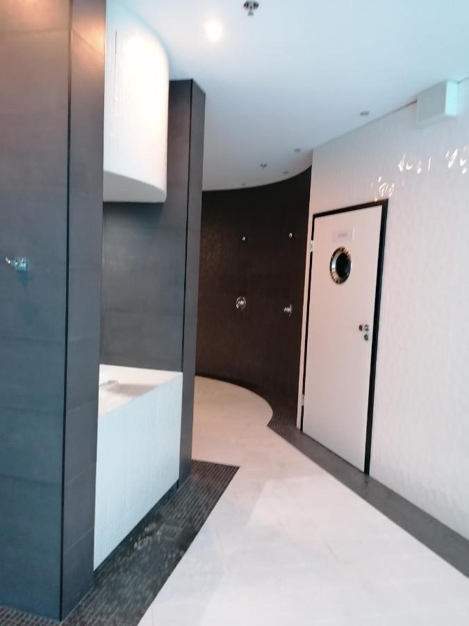 Szczecin Hanza Tower Apartment-Basen ภายนอก รูปภาพ