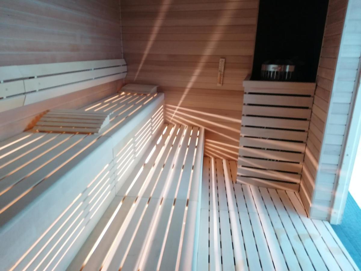 Szczecin Hanza Tower Apartment-Basen ภายนอก รูปภาพ