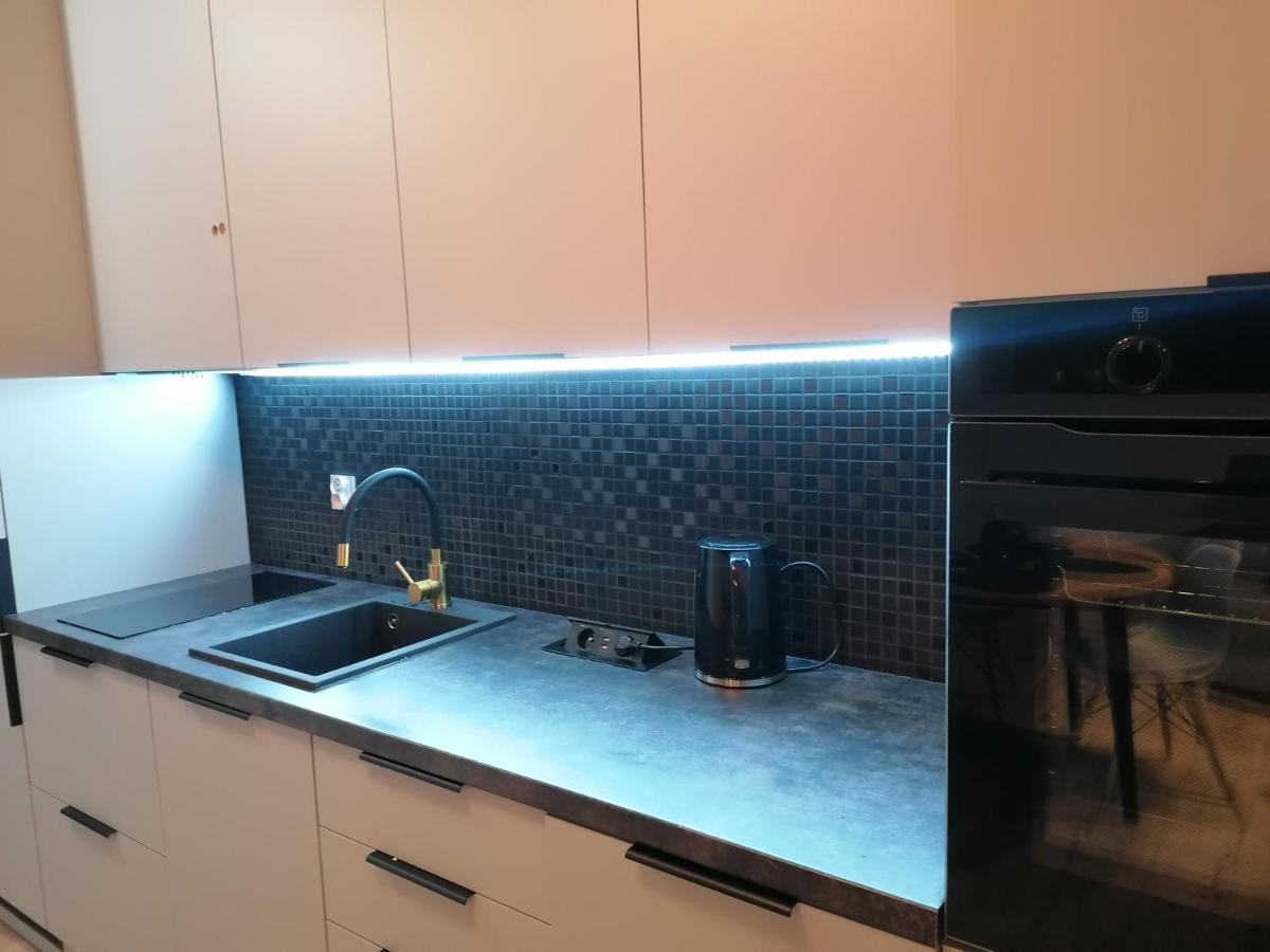 Szczecin Hanza Tower Apartment-Basen ภายนอก รูปภาพ