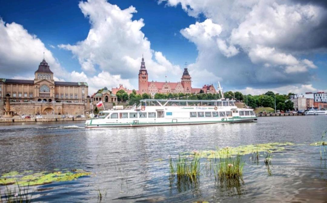 Szczecin Hanza Tower Apartment-Basen ภายนอก รูปภาพ